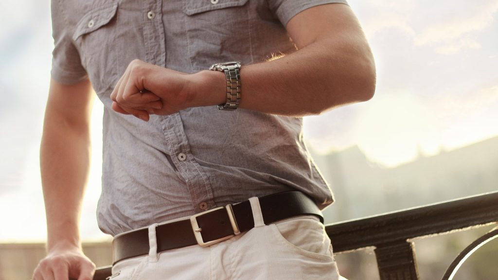 Choisissez votre montre comme un expert : 5 critères indispensables !