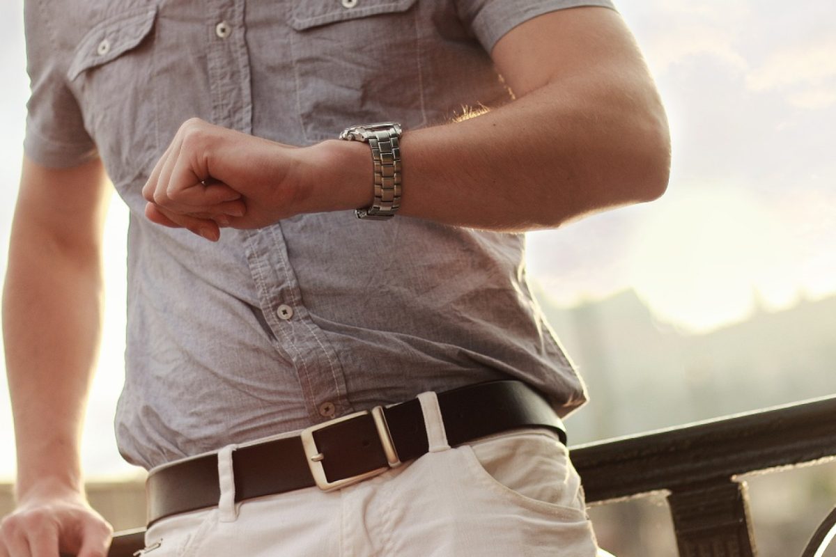 Choisissez votre montre comme un expert : 5 critères indispensables !